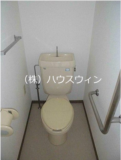 アン・リミエール その他1