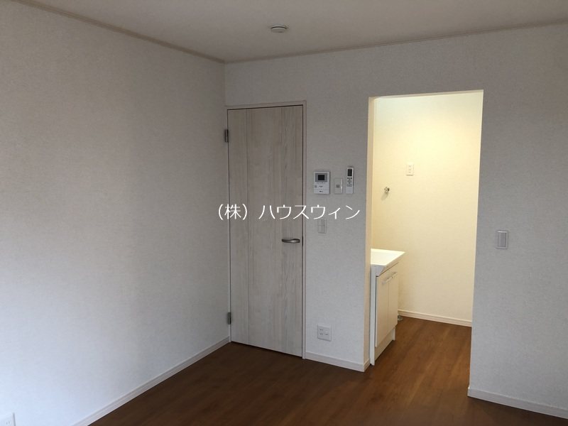 ソレイユ春日部南 リビング