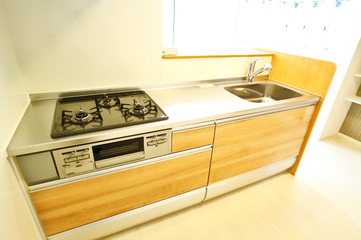 ロイジェントパークスレイクタウンⅡ　A キッチン