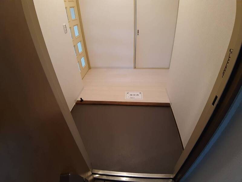 シャトープラン村田 玄関