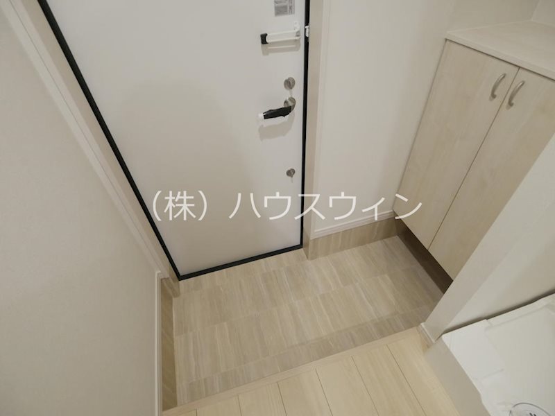 カルベローナ 玄関