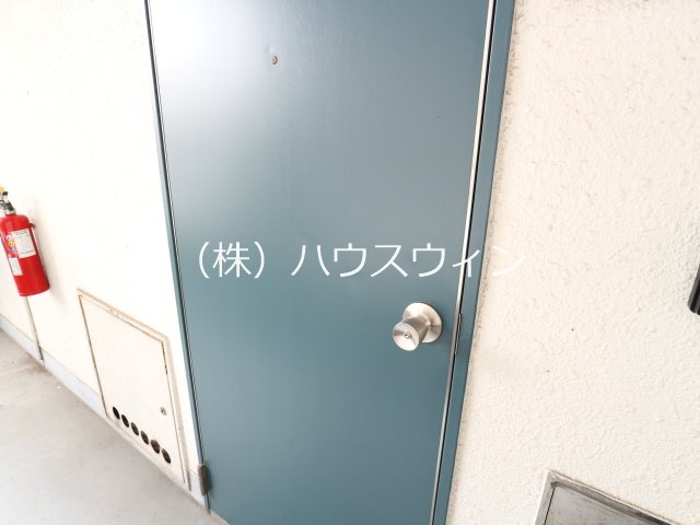 キャピタルプラス 玄関