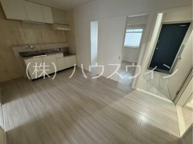 キャピタルプラス リビング
