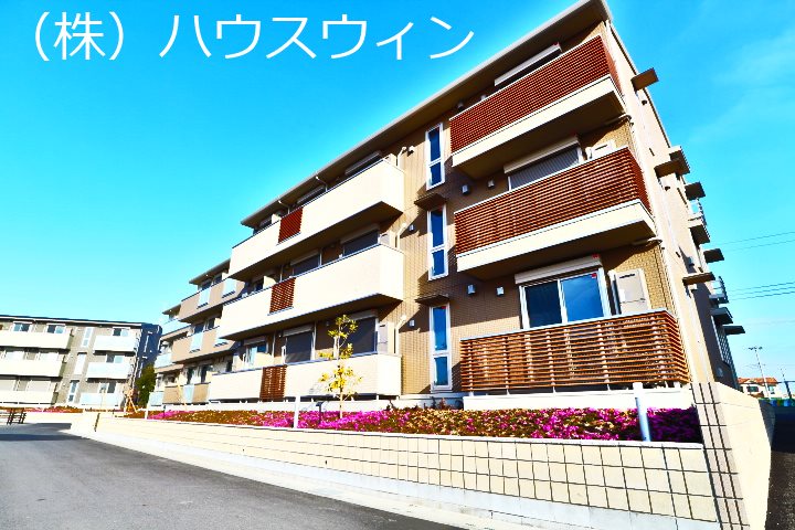 ロイジェントパークスレイクタウンⅢ　I 外観写真