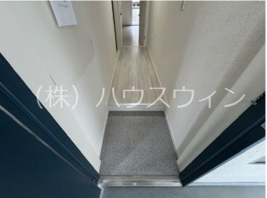 キャピタルプラス 玄関