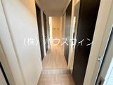 グレース北越谷 玄関