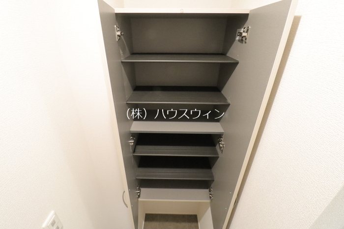 SOPHIA　Ⅱ　B 玄関