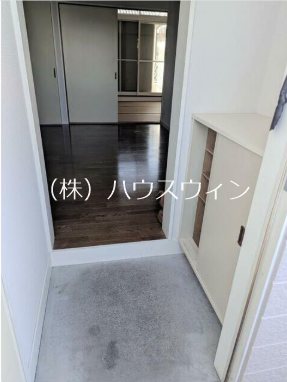 サンビレッジ東越谷 玄関