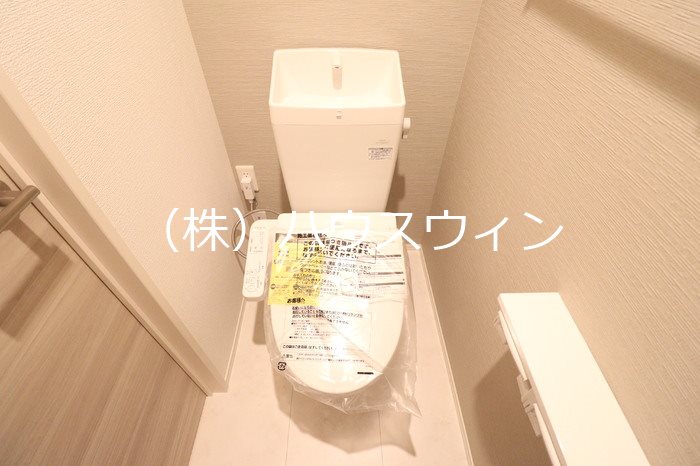 ピースラヴィータＥ トイレ
