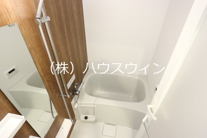 ソライエアイル越谷蒲生 風呂画像