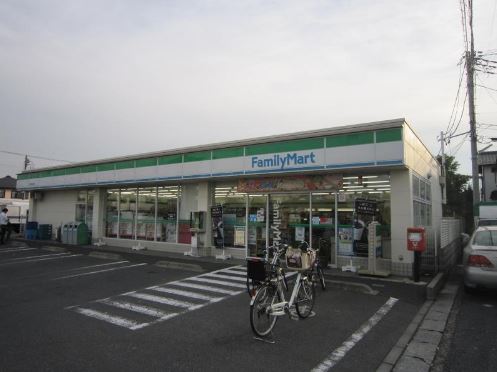 ジーメゾン春日部中曽根 コンビニ