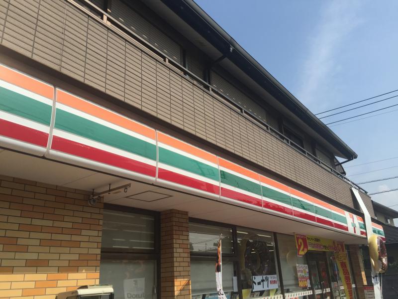Sumai-to越谷市南荻島 コンビニ