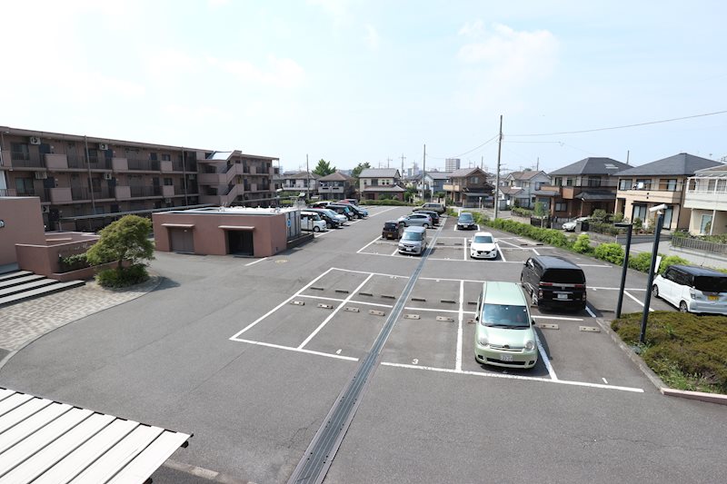 ランドロードU　 駐車場