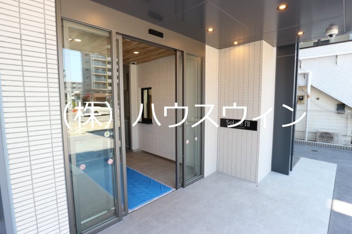 ソライエアイル越谷蒲生 エントランス