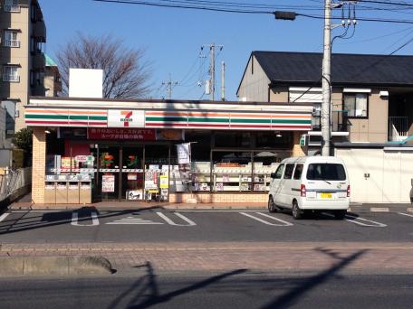 エトワール東越谷 コンビニ