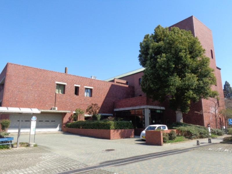 エトワール東越谷 図書館