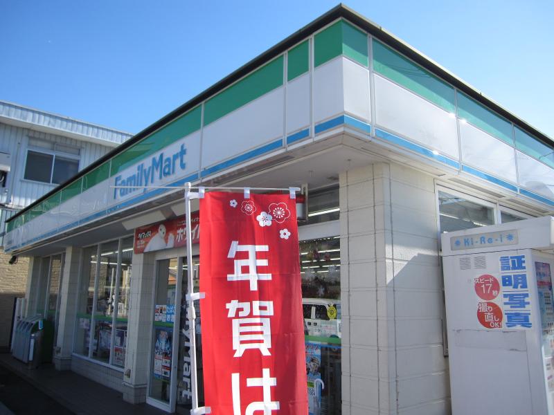 DーROOM南越谷 コンビニ
