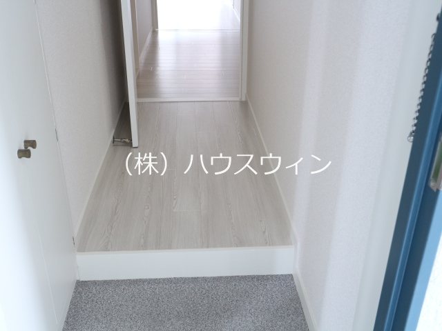 キャピタルプラス 玄関