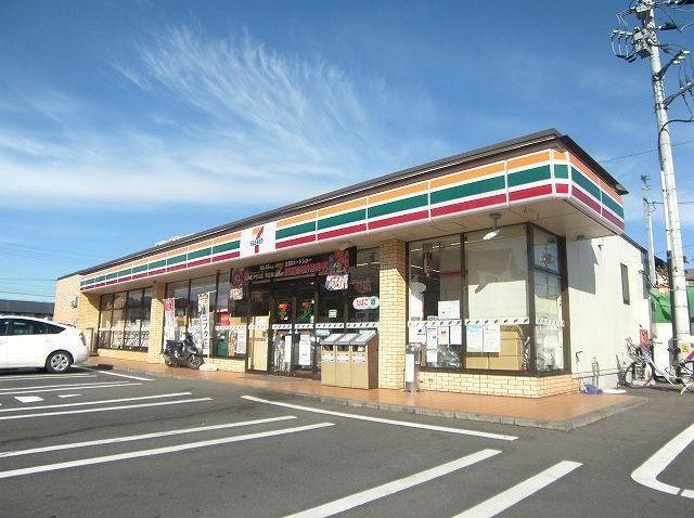 メゾンクレール コンビニ