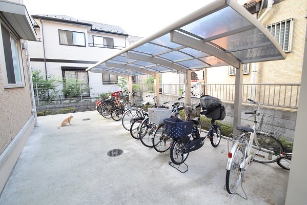アヴァンセーヌ草加 その他