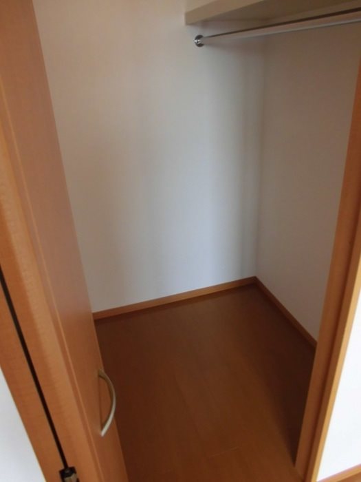 サンライズ蒲生 収納