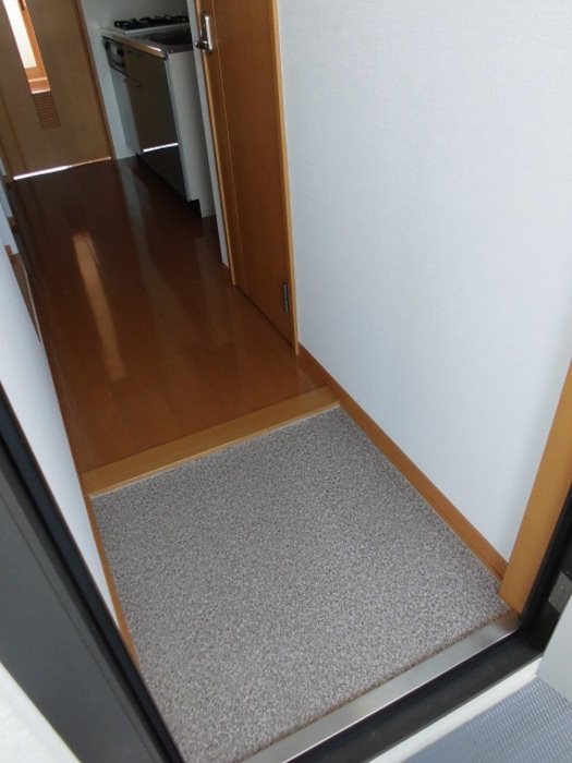 サンライズ蒲生 玄関