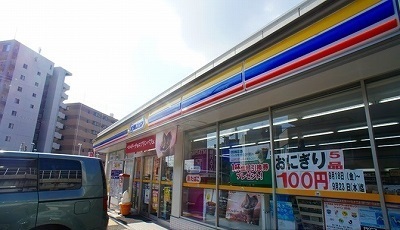 グランシャリオ コンビニ