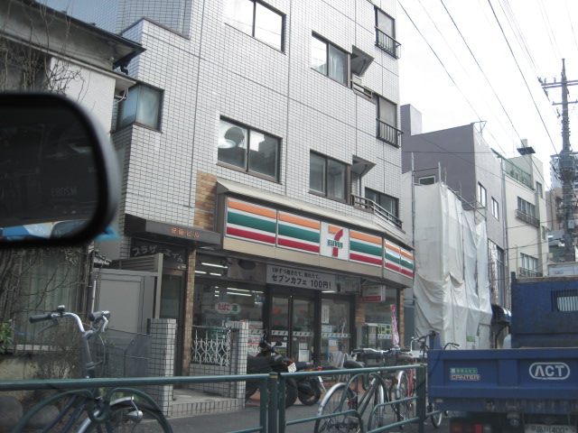 Maison　H コンビニ