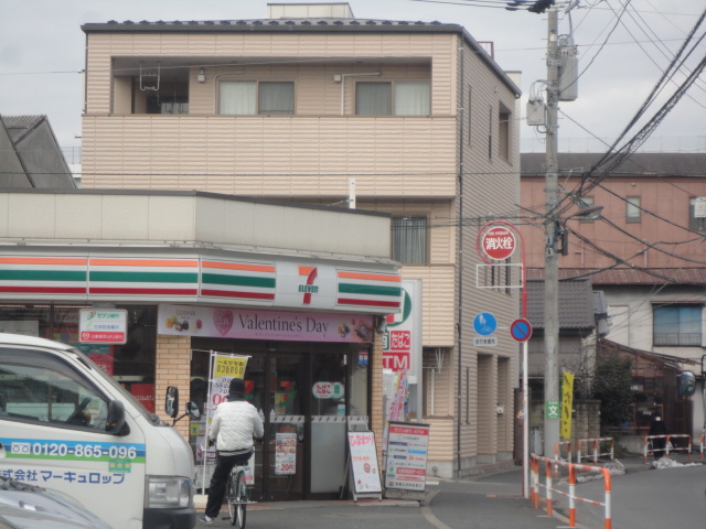 グランドゥール　シャルマン コンビニ