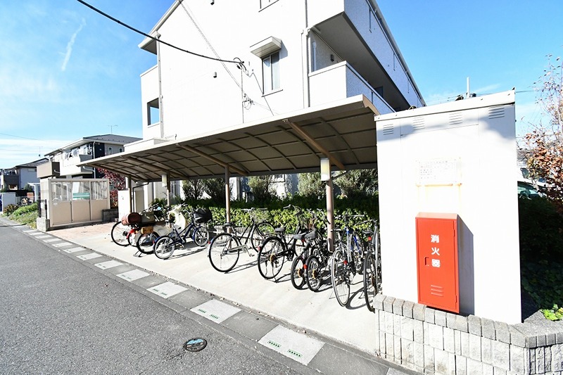 リヴィエール 駐車場