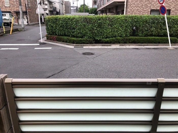 ルミエール新越谷 駐車場