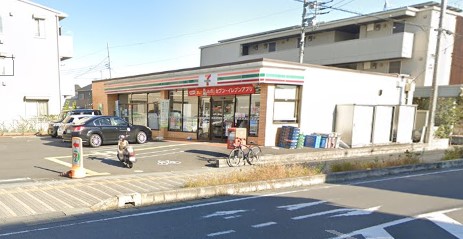 グレイスコート コンビニ