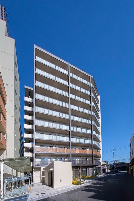 埼玉県越谷市越ヶ谷１丁目10-17 外観