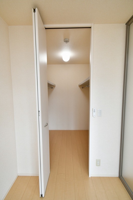 ヴェルドミール　Ⅱ 収納