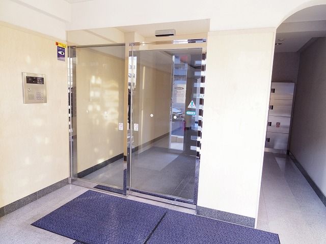 アバンツァート エントランス