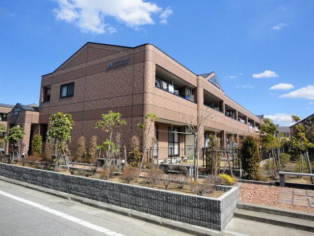 ガーデンヒルズNAKAYAMA壱番館 外観