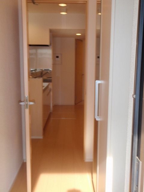 アルバーダ 玄関