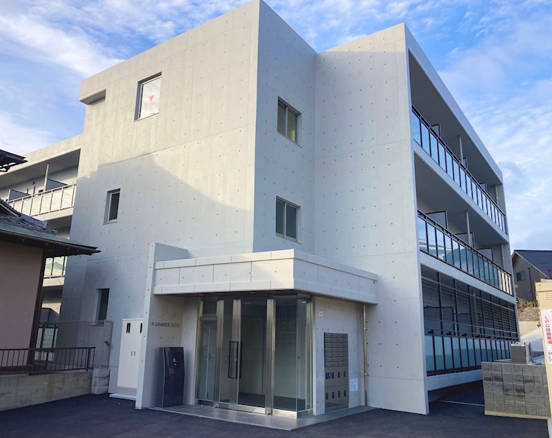 アールグランデ和白丘 外観