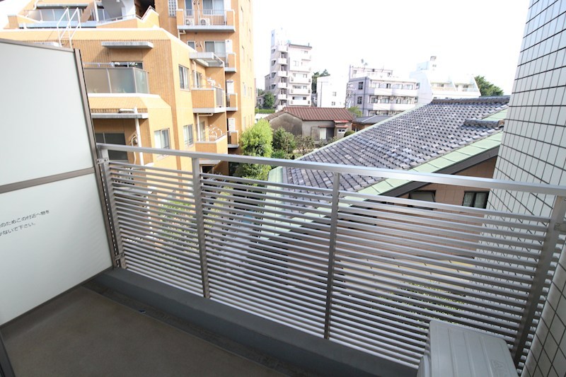 ガーデン用賀 ベランダ