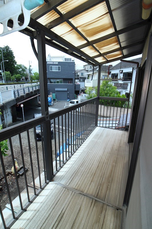 草花戸建 ベランダ