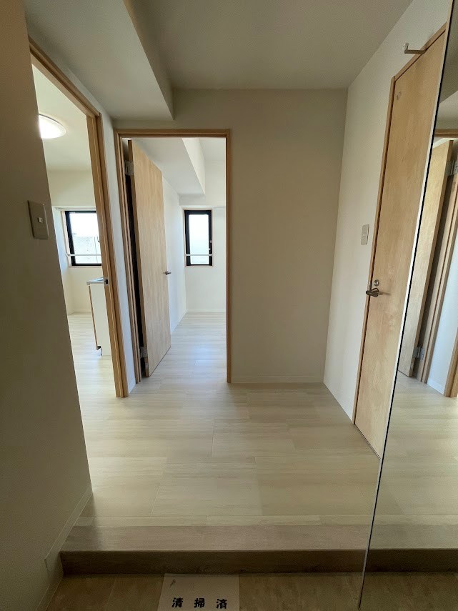 エスペランザヴィエント 玄関