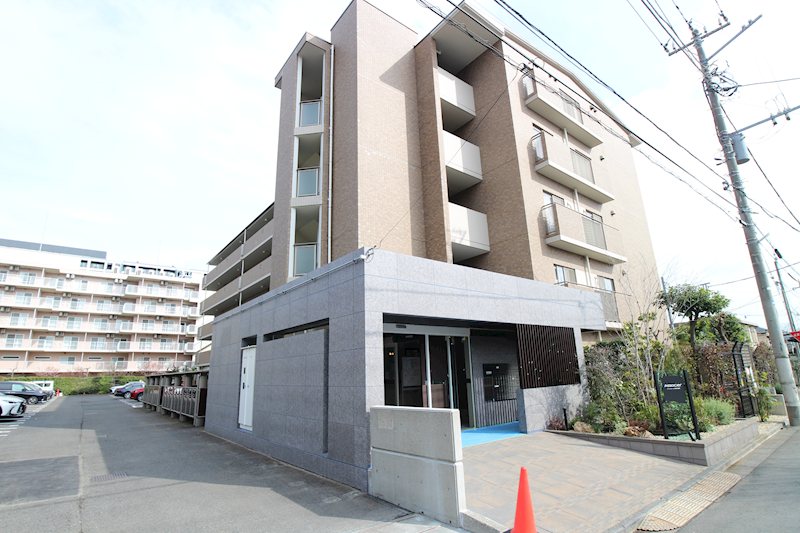 アソシエール中野弐番館 102号室 外観