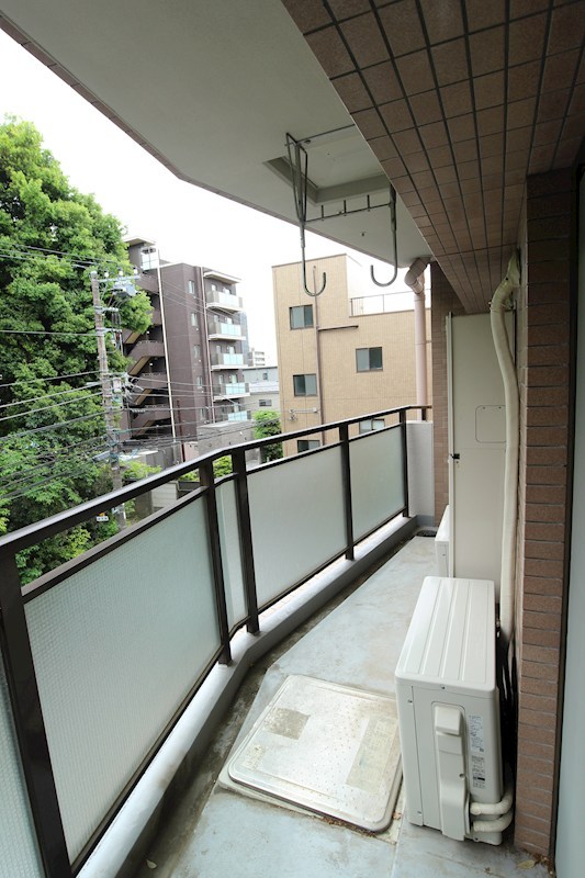 アソシエール護国寺 ベランダ