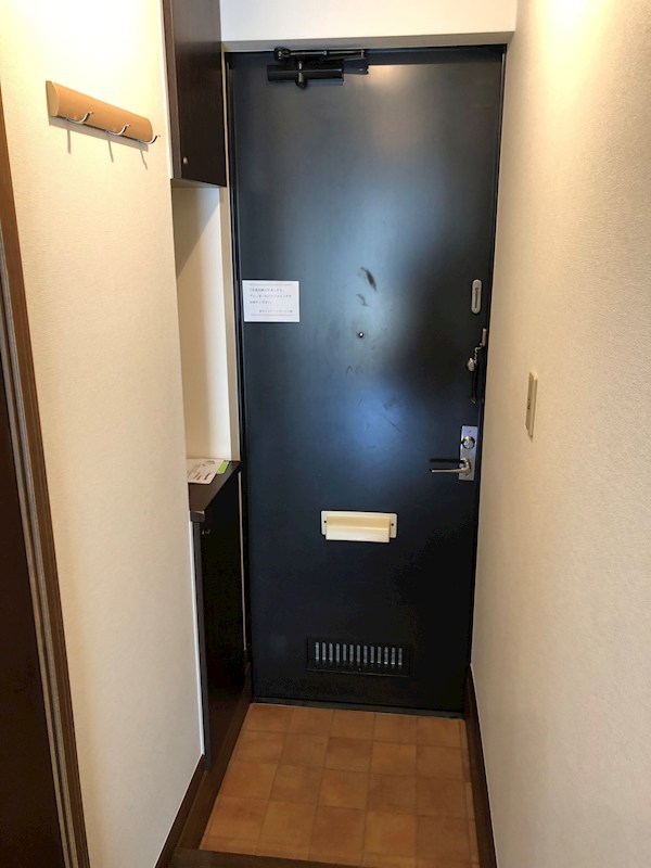 アメニティ三軒茶屋 玄関
