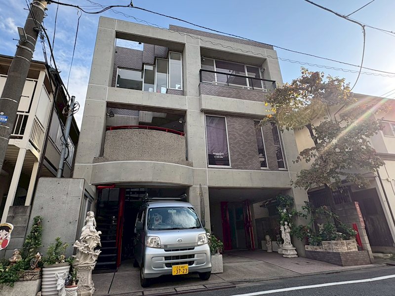 ル・シカーレ 外観