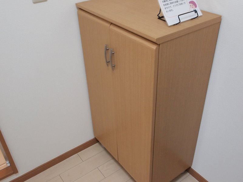 旭ビル 玄関