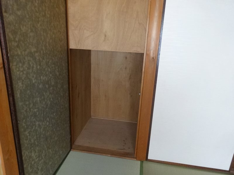 緑区曽根貸家 収納