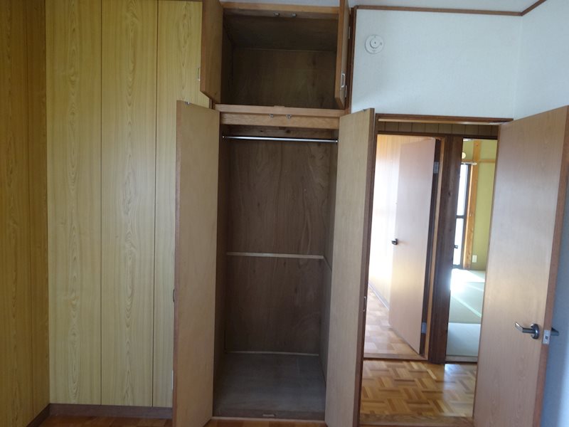 緑区曽根貸家 収納