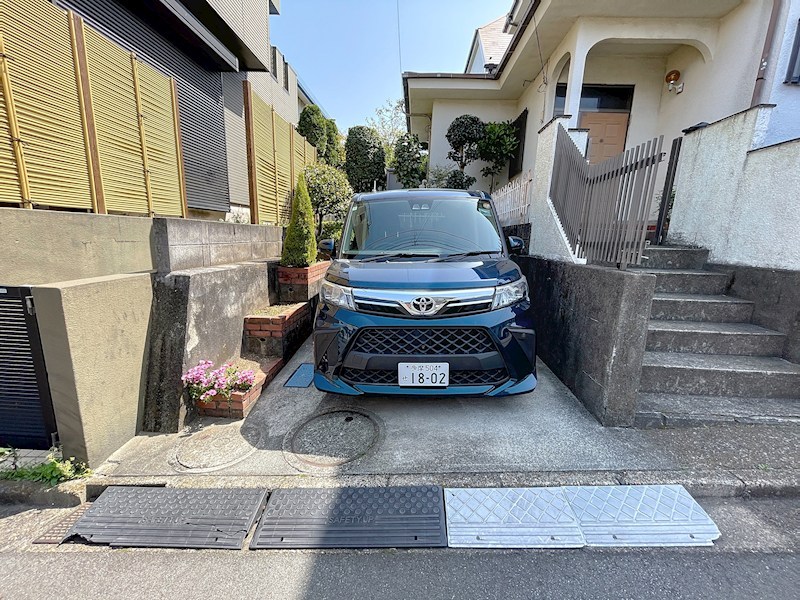 小川5224貸家 駐車場