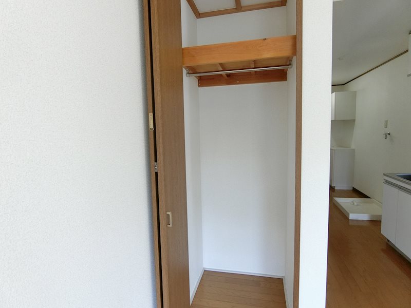 メゾンドⅢ 収納